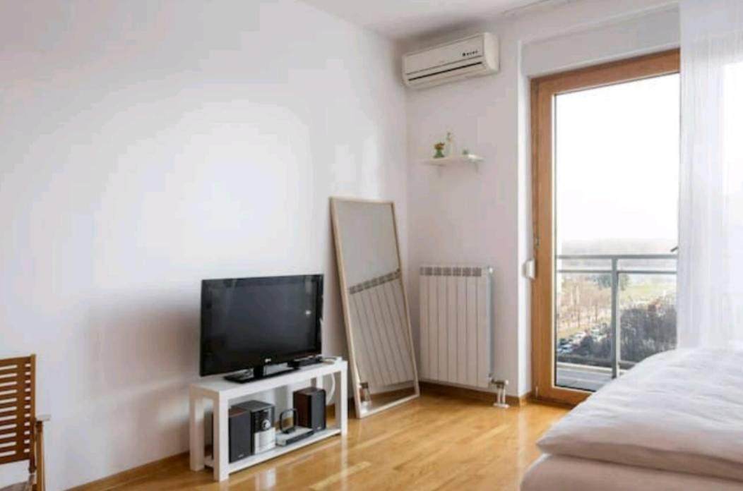 Danube Pearl Apartment Belgrade Exterior photo